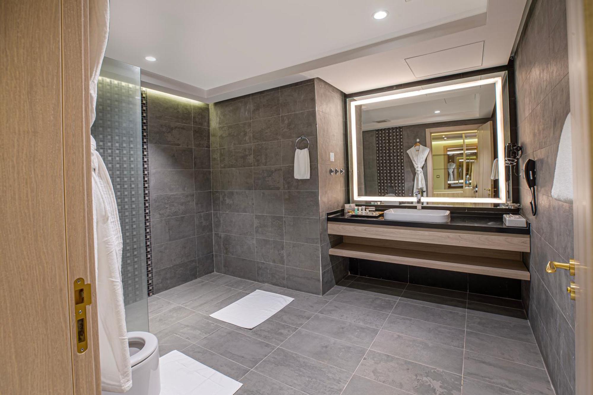 Green Park Hotel Doha Luaran gambar